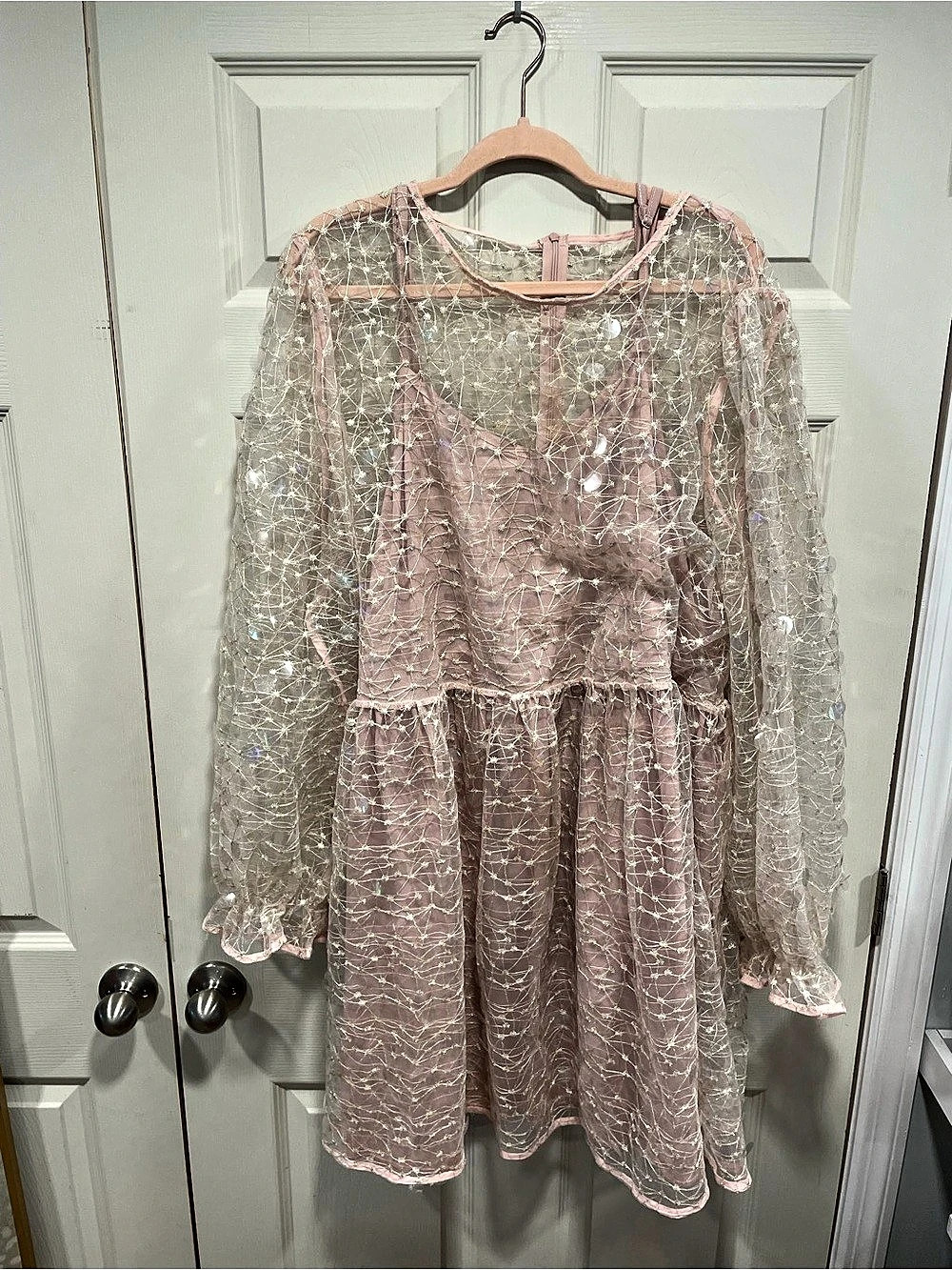 boohoo Floral Sequin Mini Dress in Pink Size 24